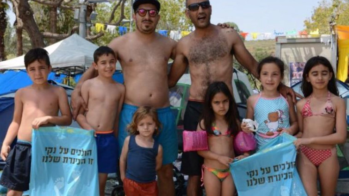 נופשים בכנרת ושומרים על הניקיון. צילום: רשות הכנרת