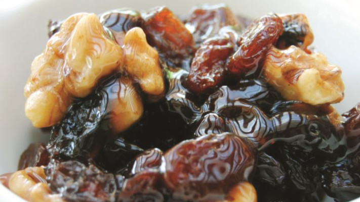 ריבת צימוקים ואגוזים. צילום: פסקל רובין פרץ