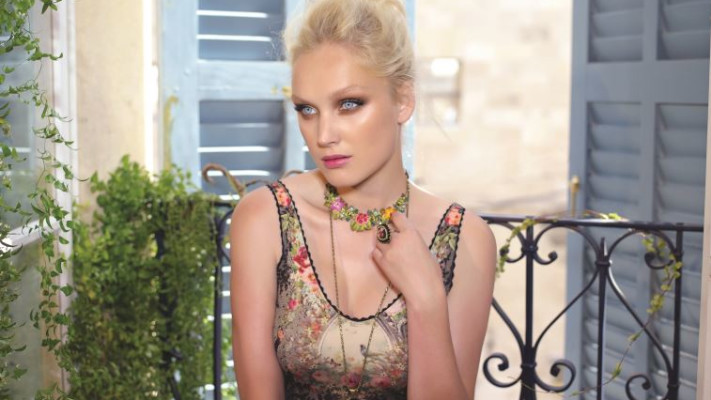 שרשרת קצרה - 990 שקל, שרשרת ארוכה - 290 שקל, מיכל נגרין. צילום: יח&quot;צ