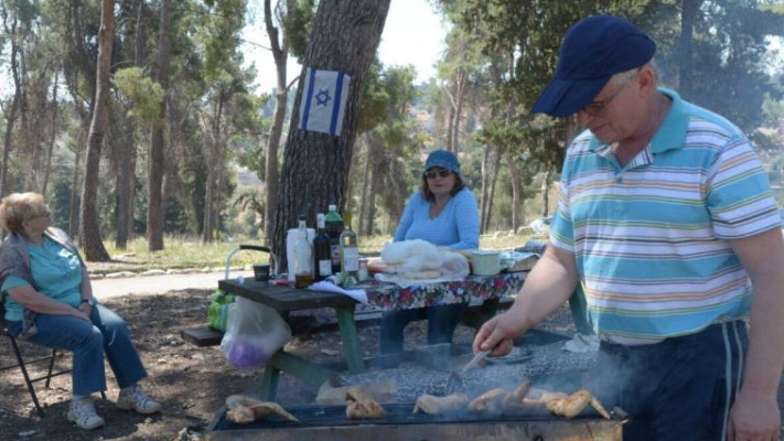 ממנגלים ביערות. צילום באדיבות קק&quot;ל