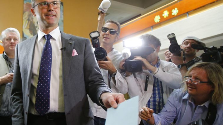 &quot;זה לא הפסד אלא השקעה לעתיד&quot;. נורברט הובר. צילום: רויטרס