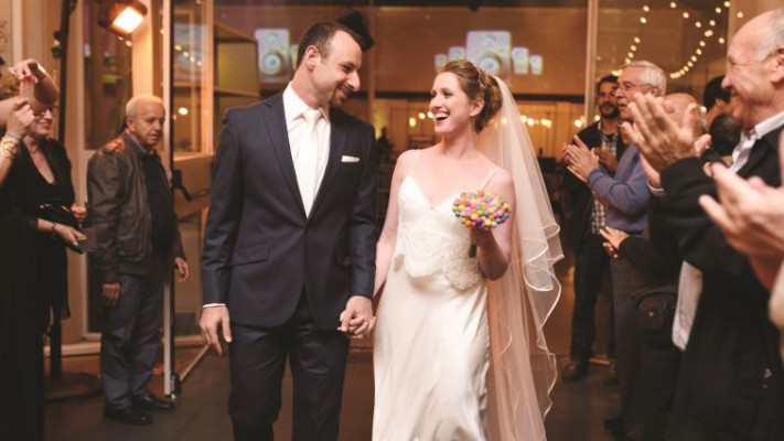 הילה בירן ועמיר רוזנבלט בחתונתם. צילום: גיל פורת