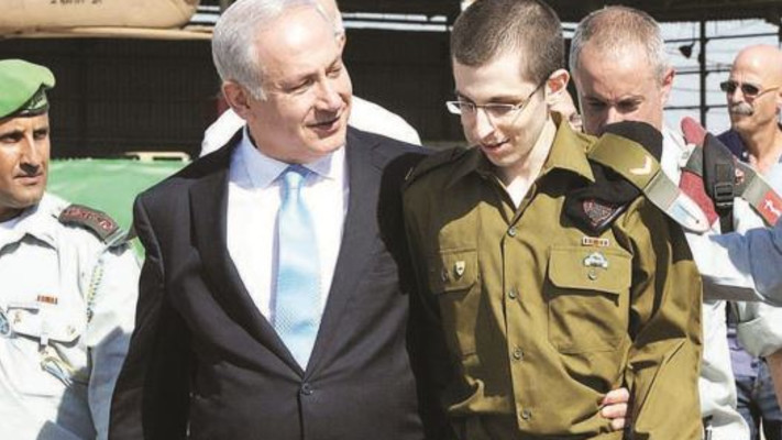 גלעד שליט וראש הממשלה נתניהו ביום שיחרורו