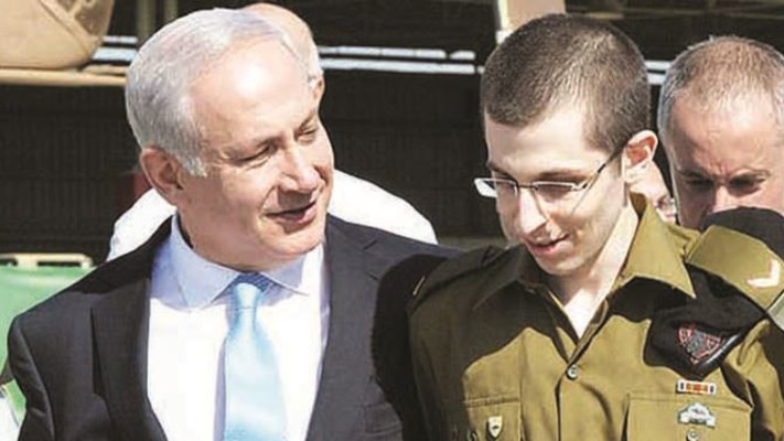 גלעד שליט וראש הממשלה נתניהו ביום שיחרורו