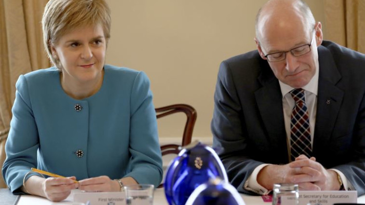 השרה הראשונה של סקוטלנד סטרג'ון בישיבת הממשלה של סקוטלנד. צילום: AFP 