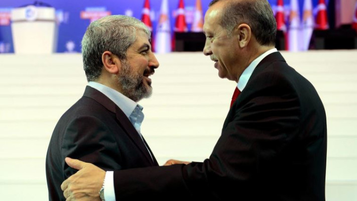 לא הצליח לשבור את המצור על עזה, ארדואן וחאלד משעל. צילום:AFP