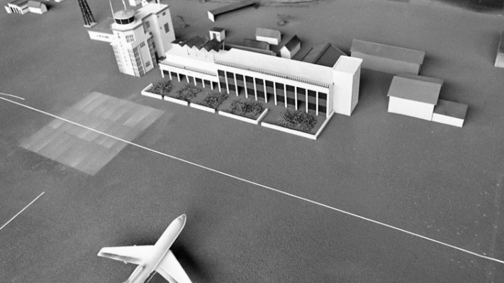 נשמר על ידי חיילים מצבא אוגנדה, שצה&quot;ל אימן והכיר.דגם שדה התעופה באנטבה. צילום: שמואל רחמני