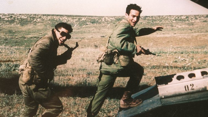 נורה על ידי אחד מפקודיו? יוני נתניהו. צילום: אדי ישראל