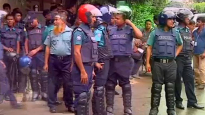 כוחות הביטחון ליד זירת האירוע בחודש שעבר. צילום: רויטרס