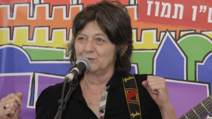 קורין אלאל בבית הפתוח בירושלים (צילום: מתן גאפל)