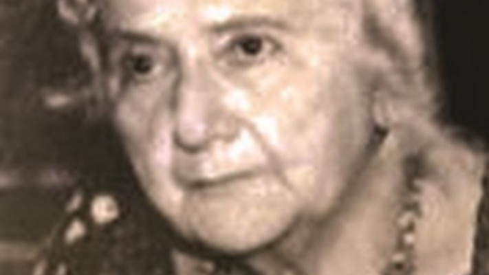 רצחה באכזריות, דורה בלוך ז"ל