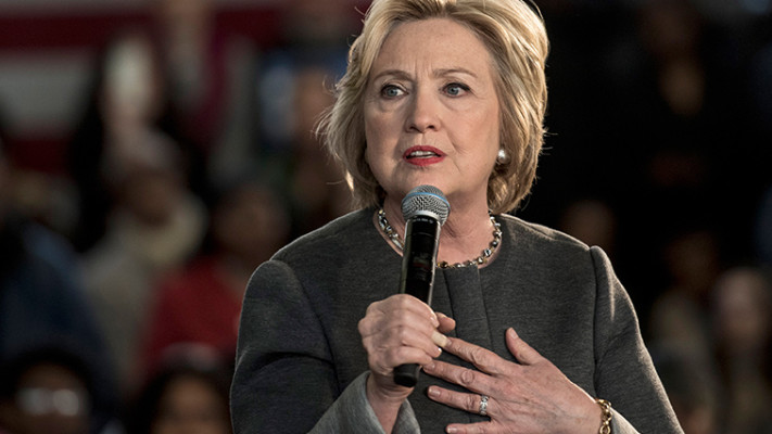 ניסתה לשחד את ה-FBI? הילרי קלינטון. צילום: Getty Images