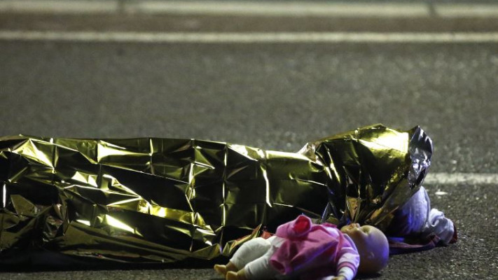 קורבנות המתקפה בניס, צילום: רויטרס