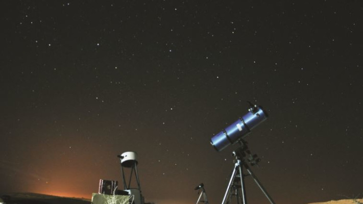 מצפה הכובים במצפה רמון. צילום: שיר פרסר