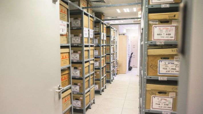 תיקי עגונות בבית הדין הרבני. צילום: יונתן זינדל, פלאש 90