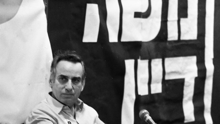 זלמן שובל בכינוס של תל&quot;ם בבחירות 1981. צילום: שמואל רחמני
