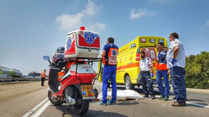 התאונה בכביש 4. צילום: דוברות המשטרה