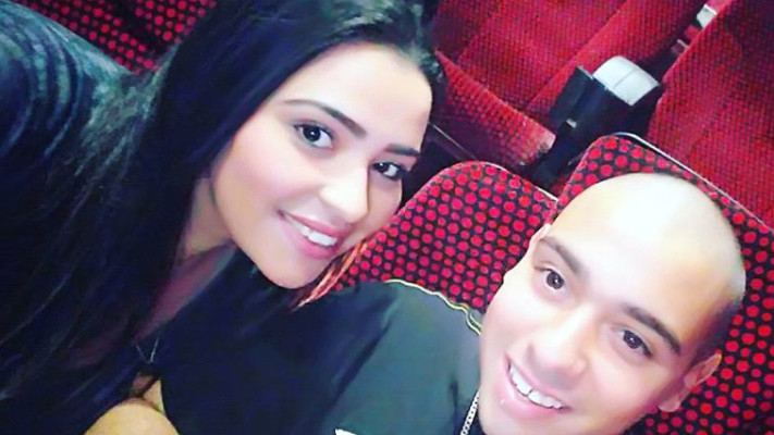 אלאור ואחותו אתי אזריה