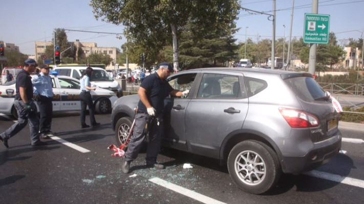 זירת הפיגוע, הבוקר. צילום: מרק ישראל סלם