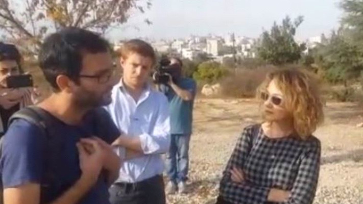 סיור של &quot;שוברים שתיקה&quot;. צילום: חברים לשעת צרה