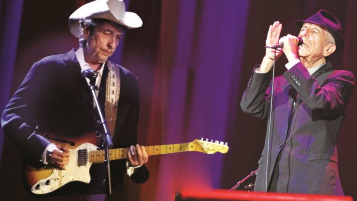 האחד נפטר, השני הבריז. בוב דילן ולאונרד כהן, צילום: אריק סולטן, רויטרס