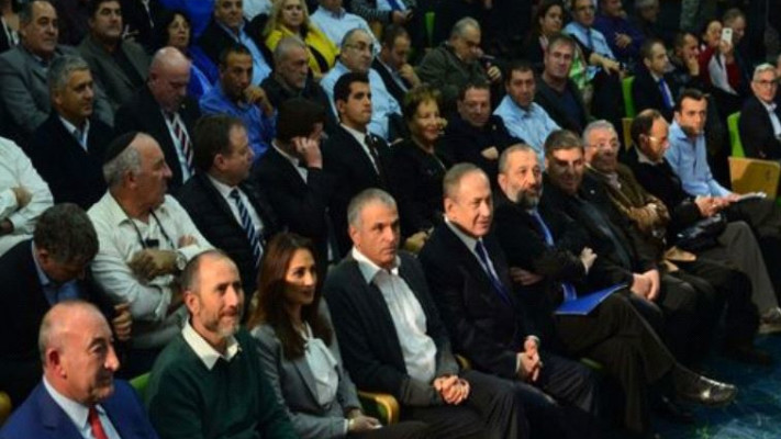 פיגוע נדל&quot;ני. בנימין נתניהו ומשה כחלון, צילום: קובי גדעון, לע&quot;מ