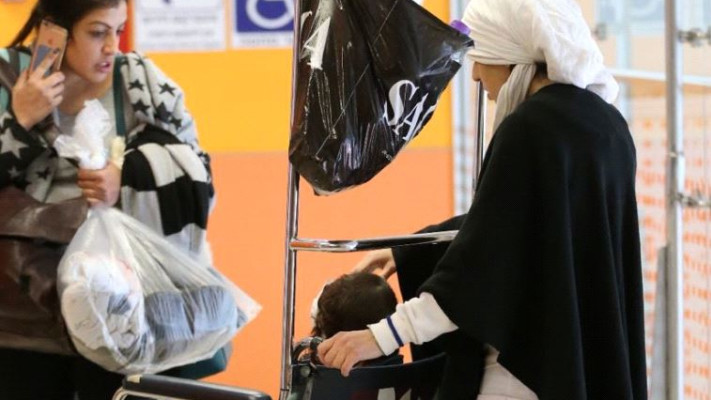 יונתן עטיה, הילד שנדקר וניצל בעת שחרורו מביה&quot;ח. צילום: דוברות רמב&quot;ם