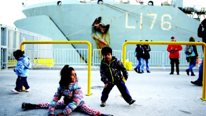 פליטים סורים בלסבוס, יוון. צילום: רויטרס