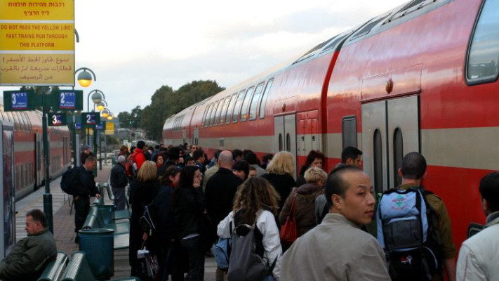 תנועת הרכבות תושבת, האזרחים יסבלו בכבישים. צילום: פלאש 90