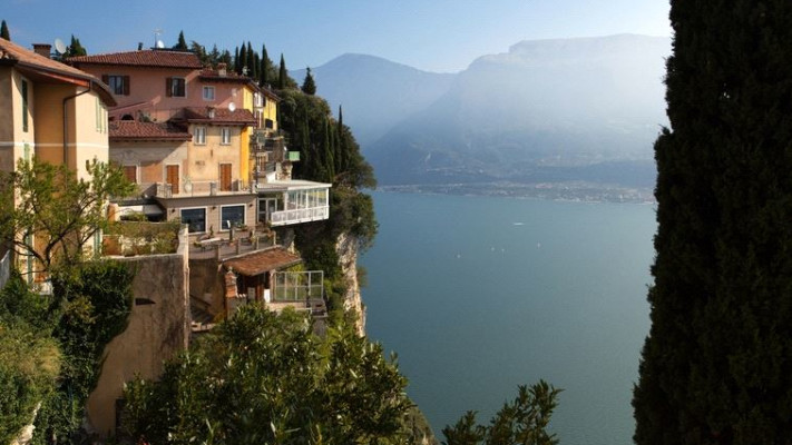 המרפסת בטרמוזין. אל תחמיצו אותה.