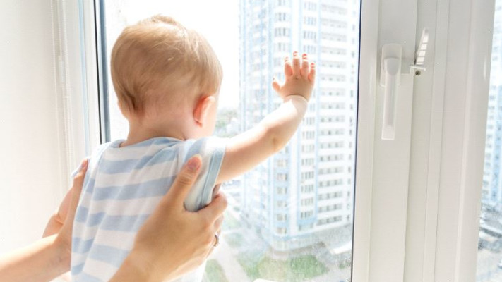 ילד יקר, ככל שתגדל, תגלה שיופי איננו חשוב כמו שעושים ממנו. צילום: ingimage ASAP