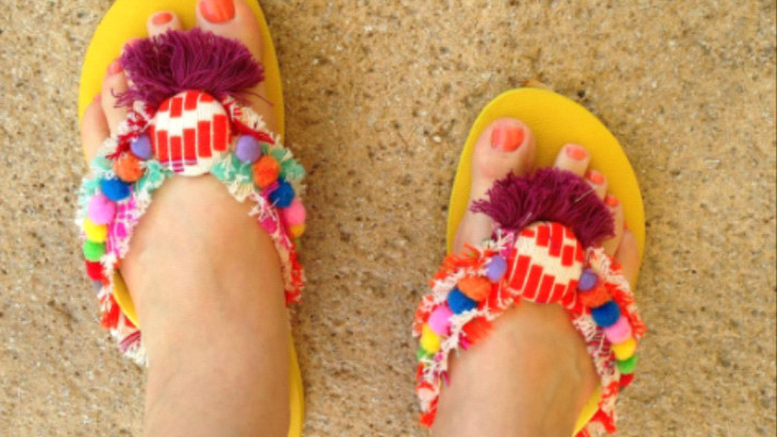 כפכפי אצבע זה פשע. צילום  מסך: אינסטגרם