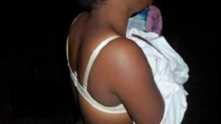 תקף את חברתו עם גרזן. צילום דרך דרך טוויטר