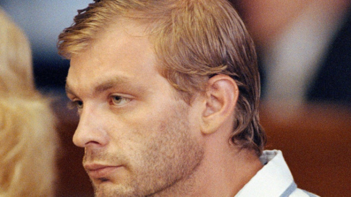 אם תצאו עם ג'פרי דאהמר לארוחת ערב אתם תהיו המנה העיקרית. צילום: טוויטר