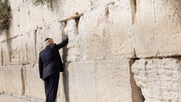 טראמפ הערב בכותל. צילום: נתי שוחט, פלאש 90