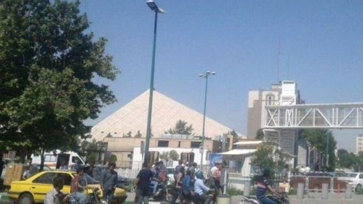 אזור הפרלמנט האיראני לאחר הירי. צילום: טוויטר