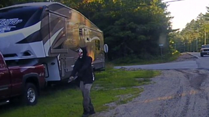 ליצן רצחני. טוויטר