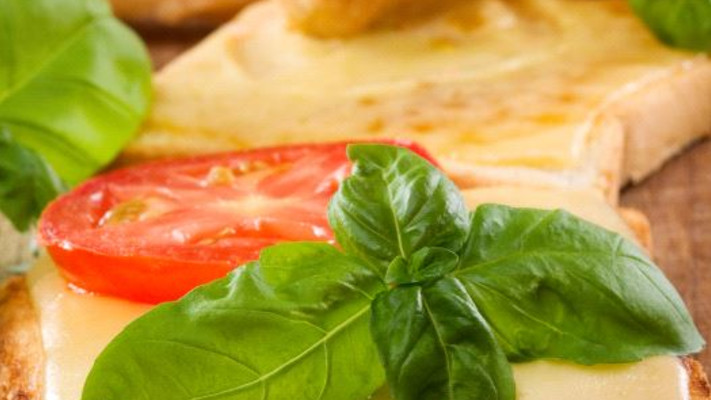 גבינה צהובה