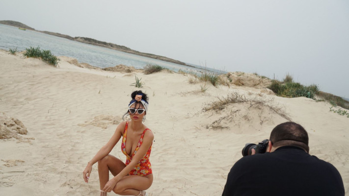 רק לנו זה מזכיר את ריהאנה או עדן סבן?