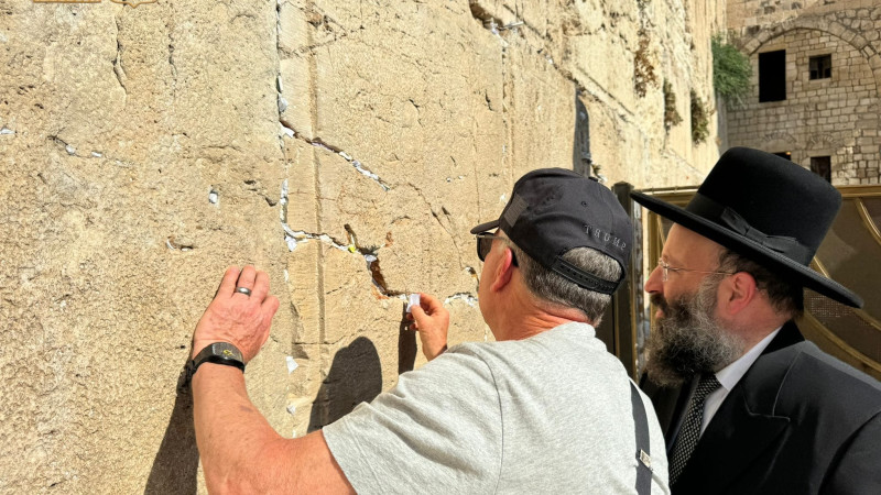 סטיב ויטקוף בכותל המערבי