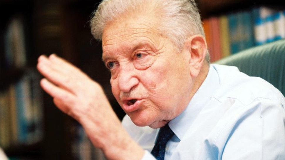 עזר ויצמן (צילום: פלאש 90)