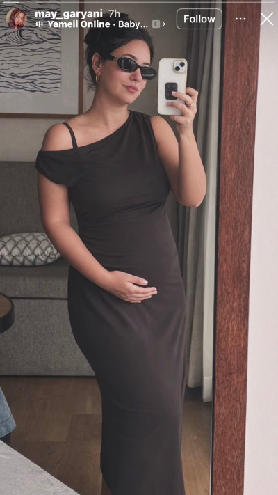 מאי בתמונת מראה הריון (צילום: מתוך אינסטגרם)