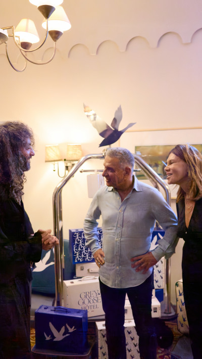אסתי אקרמן, מיקי אקרמן וטונה  (צילום: עופרי חזק)