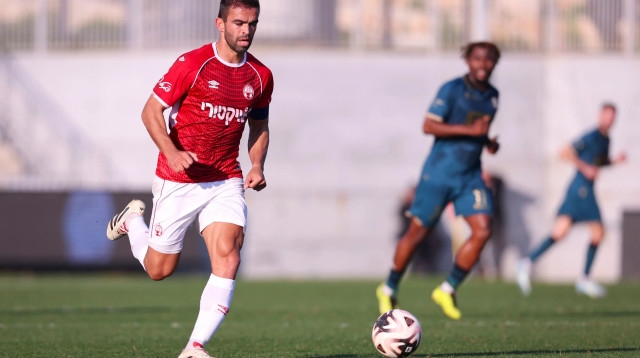 שחקן הפועל באר שבע מיגל ויטור (צילום: מאור אלקסלסי)