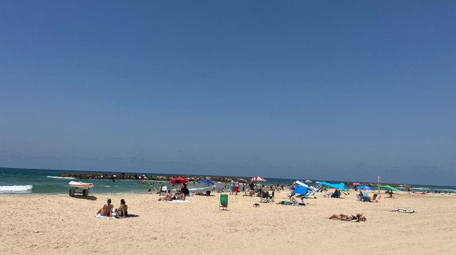 חוף דלילה באשקלון (צילום: פלד ארבלי)