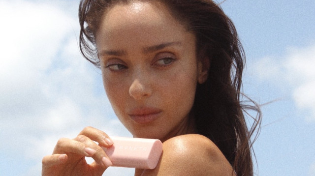 ביינטע סטיק (צילום: Persona)