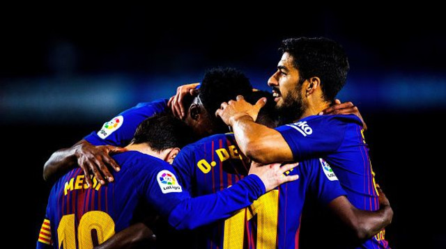 שחקני ברצלונה חוגגים (צילום: Vladimir Rys Photography)