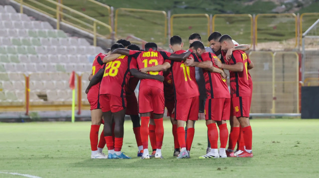 שחקני מ.ס. אשדוד (צילום: לירון מולדובן)