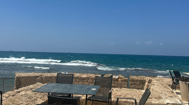 מסעדת מינא, ההגנה 2, עכו פתוח כל השבוע 9:30–23:00 (צילום: בתיה גלעדי)