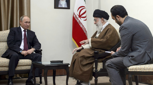 עלי חמינאי וולדימיר פוטין (צילום: רויטרס)